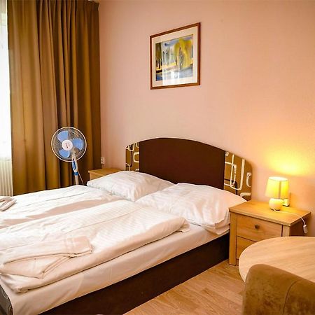 Hotel Atrium Malacky Εξωτερικό φωτογραφία