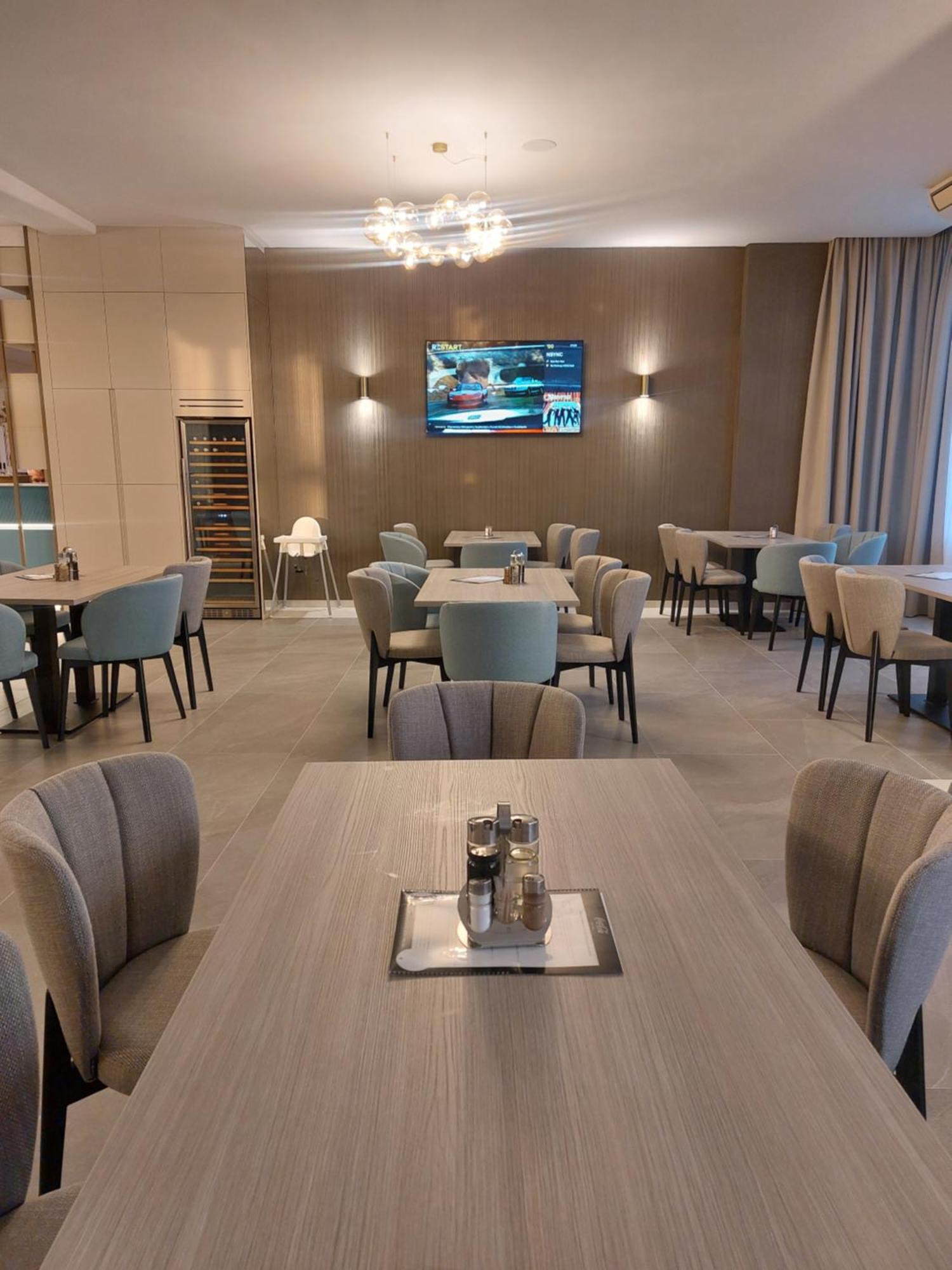 Hotel Atrium Malacky Εξωτερικό φωτογραφία